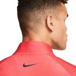 Nike Golf Layer Dri-FIT ADV Tour, Coral -Professioneller Golfshop nike golf layer dri fit adv tour coral pink 5060476 47aZg3jh92H4ac 1280x1280